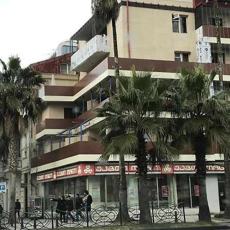 Casa Neptun In Old Batumiアパートメント エクステリア 写真